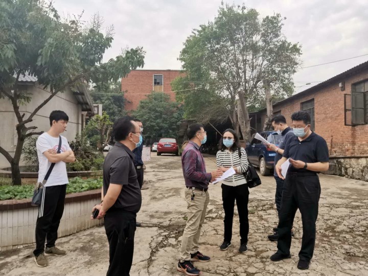 省属国有企业专职外部董事夏蜀、寸延峰、伍显清一行到解化化工分公司调研